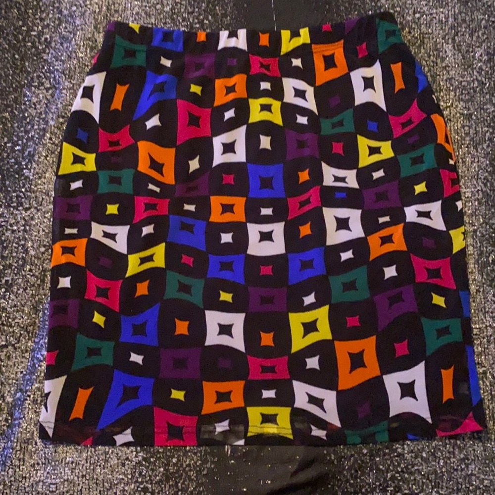 Nice 2 Piece Skirt Set With Long Sleeve Top